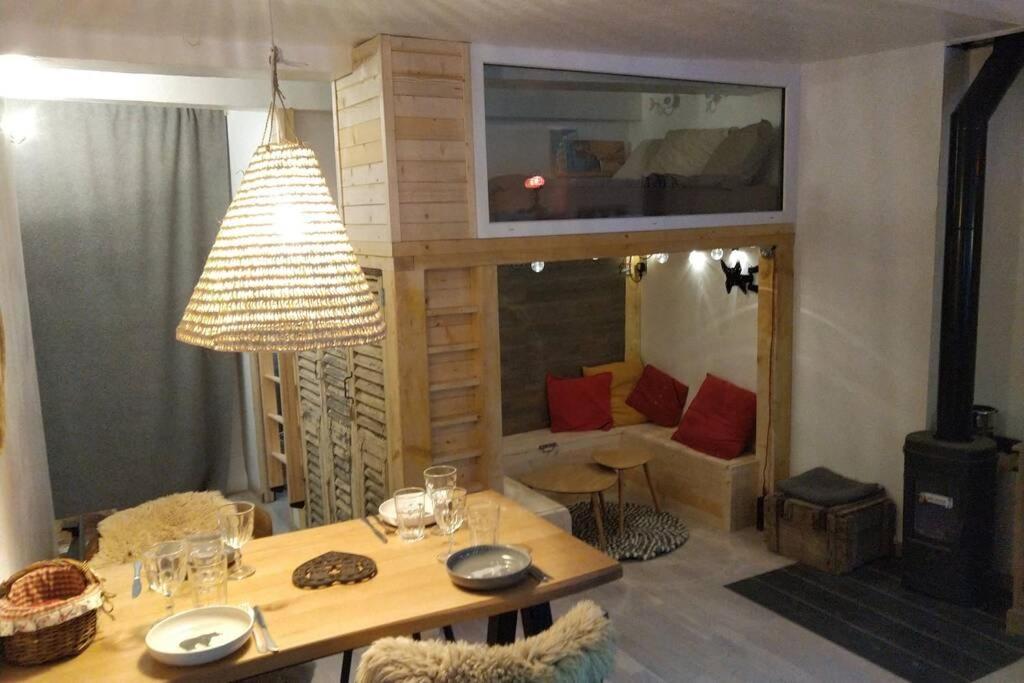 Chaleureux Petit Appartement De 4 Couchages Saint-Étienne-de-Tinée Zewnętrze zdjęcie